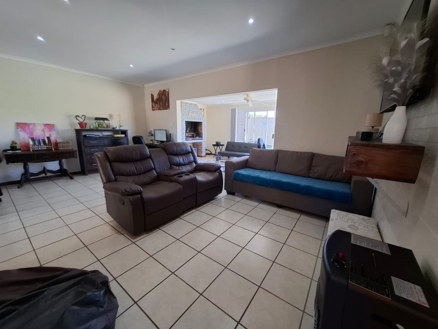 2 Bedroom Property for Sale in Gonubie Eastern Cape